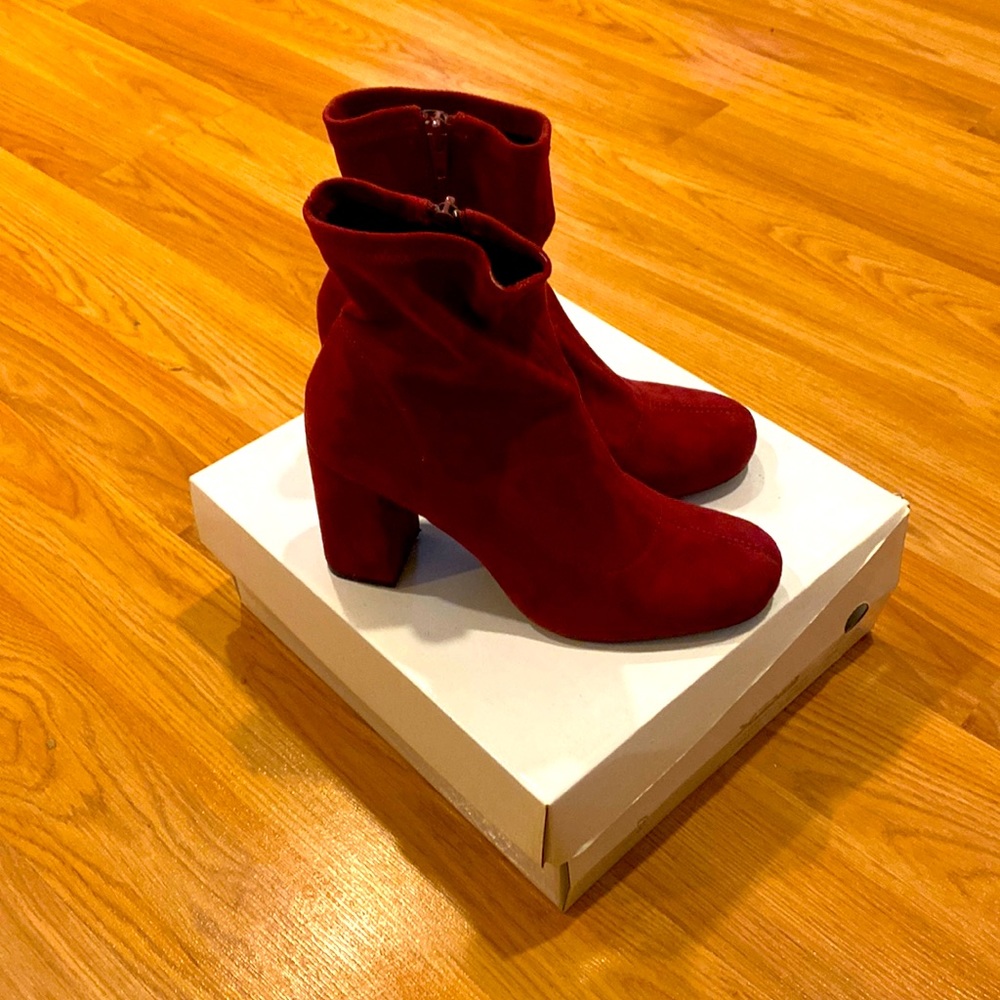WOMENS (BURGANDY) SHOES